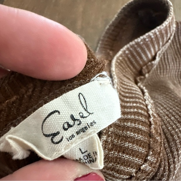 Easel Thermal Slouchy Top Size Large Distressed Loungewear College Stretchy 🤎 - Picture 2 of 8